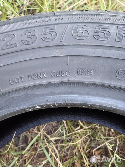 Delinte DH7SUV 235/65 R17 108H