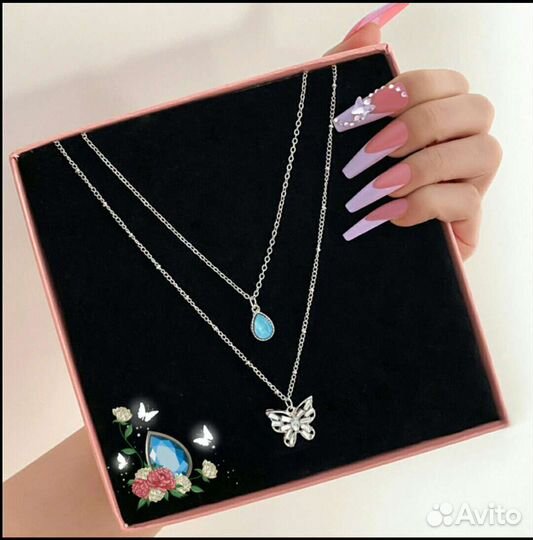Двуслойная цепочка с подвеской бабочкой