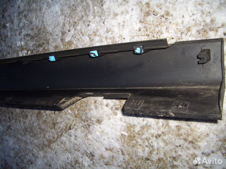 Накладка на порог левая Хёндэ ix35 с10-15г