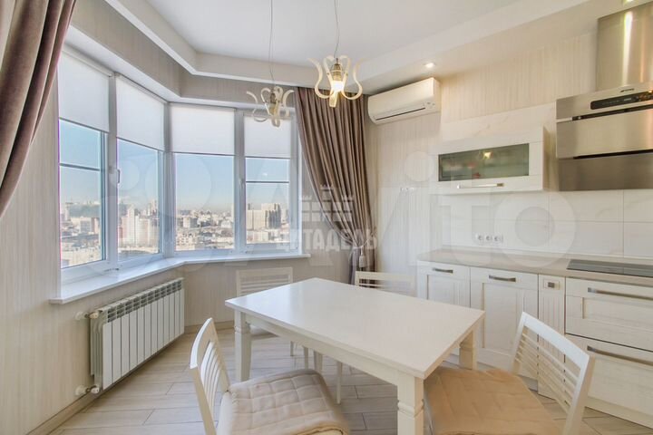 3-к. квартира, 138,5 м², 17/18 эт.