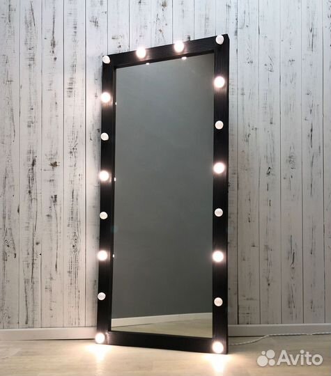 Гримерное зеркало
