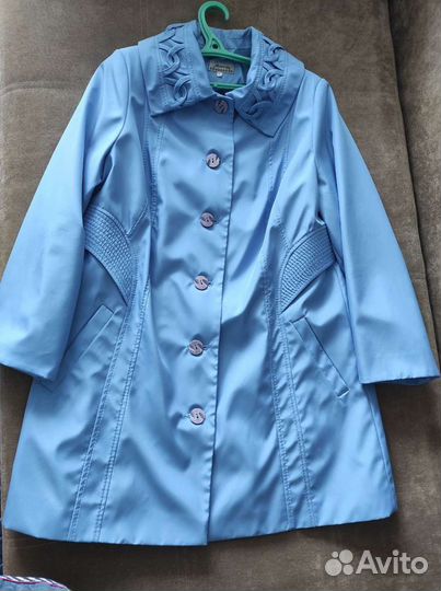 Плащ женский 50-52 размера