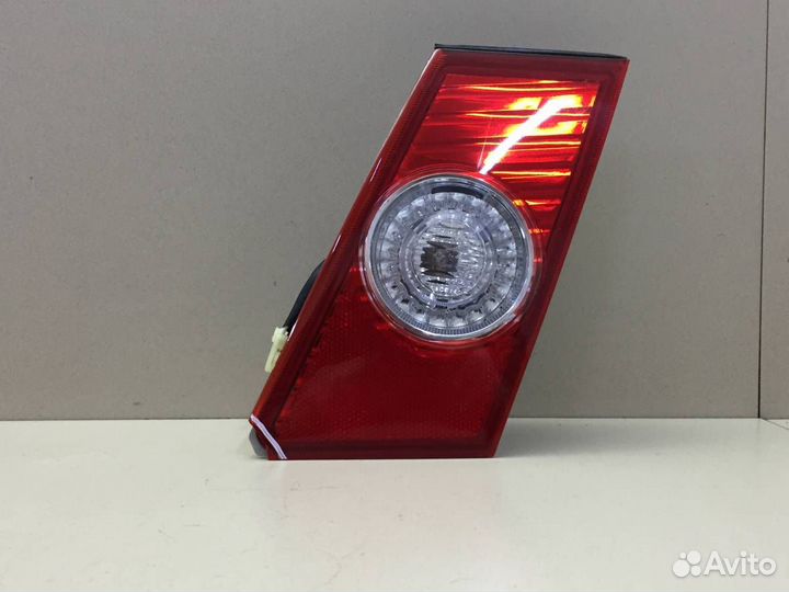 Фонарь задний внутренний правый Chevrolet Epica V2