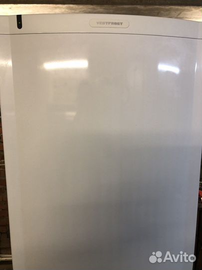 Холодильник Vestfrost