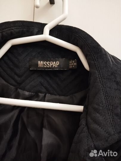 Курточка велюровая женская