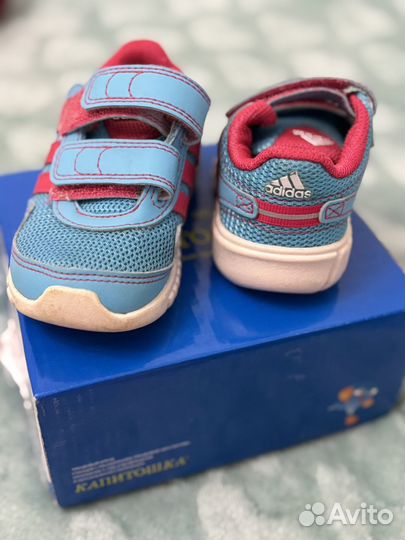 Кроссовки детские adidas 20 размер