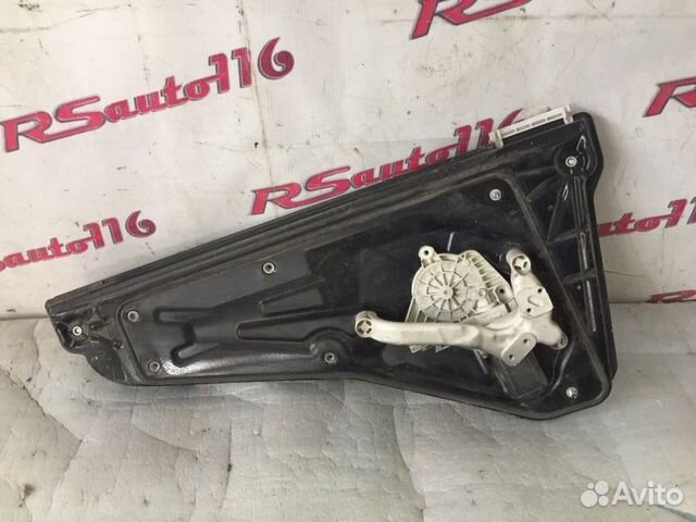 Стеклоподъемник зад правый Land Rover Discovery 3