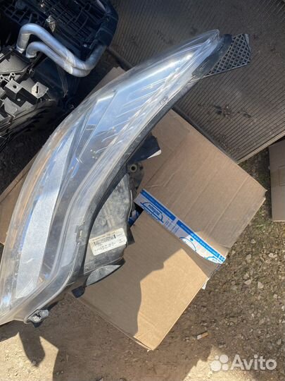 Фара фокус 3