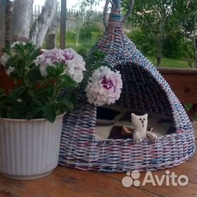 Двухэтажный кошкин дом с когтеточкой и игрушкой
