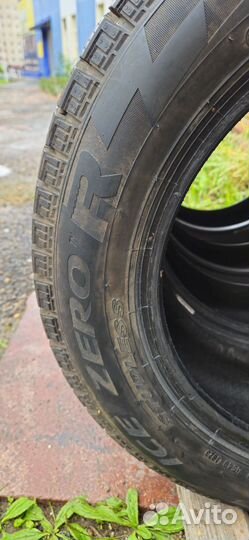 Pirelli Ice Zero FR 185/60 R15