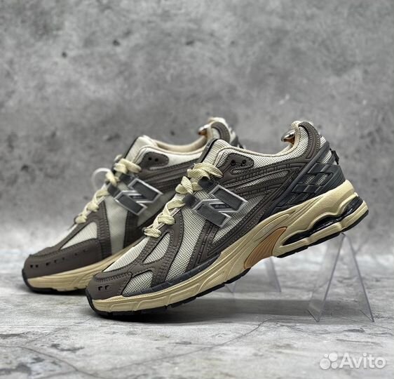 New balance 1006r бежевые кроссовки