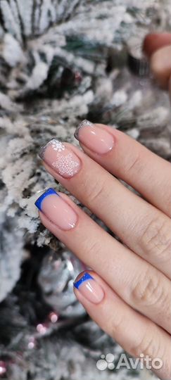 Маникюр и педикюр