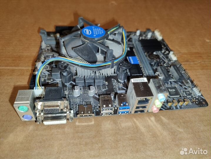 Процессор Intel I3 10100 + материнская плата