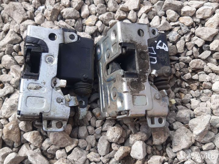 Замок двери передний правый renault logan