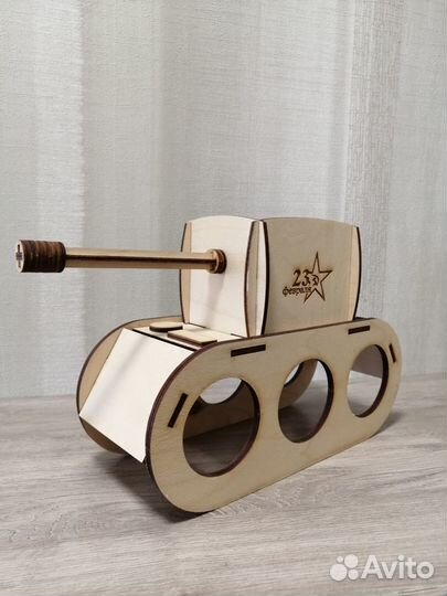 Деревянный танк