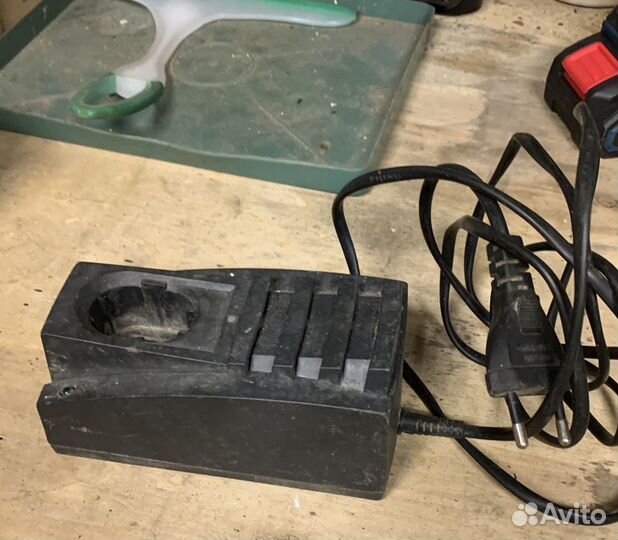 З/У для Интерскол 12v
