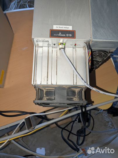 Antminer s19