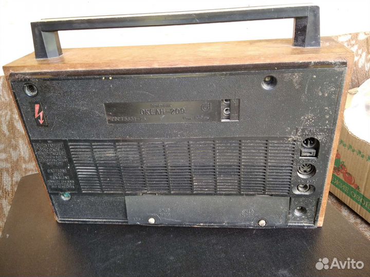 Радиоприемник Океан 209 без шнура