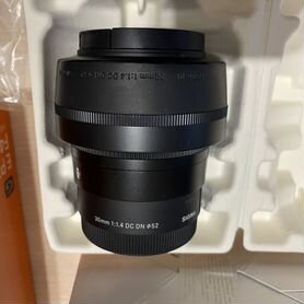 Sigma 30mm f 1.4