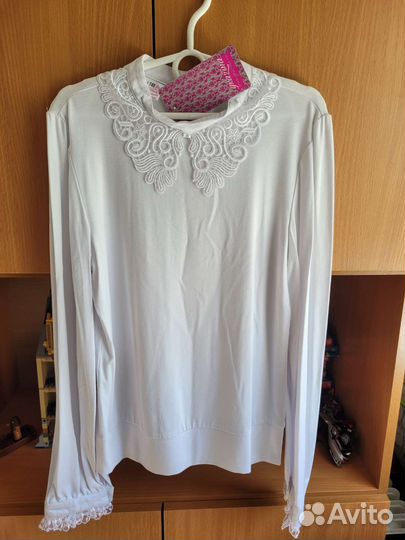 Блузка для девочки новая 146