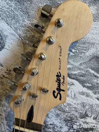 Электро гитара с комбиком (fender)