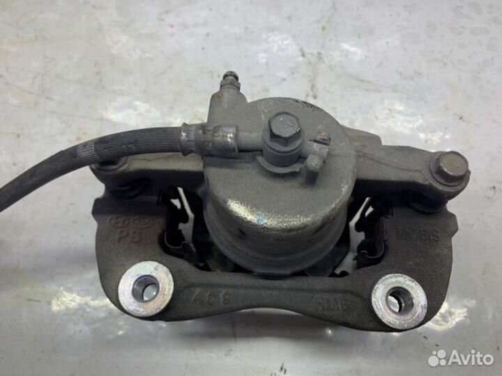 Суппорт передний левый Kia Soul 2 1.6 2014