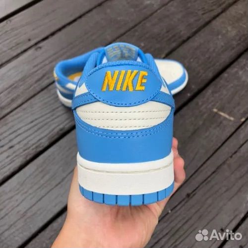 Nike sb Dunk low university blue