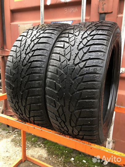 Nokian Tyres WR D4 215/45 R16