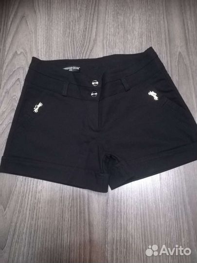 Шорты новые р. 40
