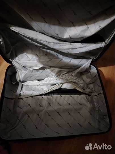 Чемодан размер L