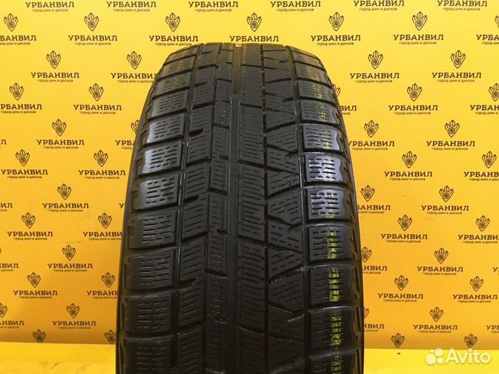 Yokohama Ice Guard IG50 215/60 R16 95Q