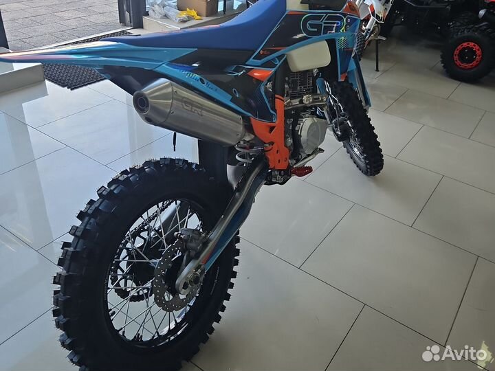 Мотоцикл GR8 A 4 T CB 300 RL enduro optimum