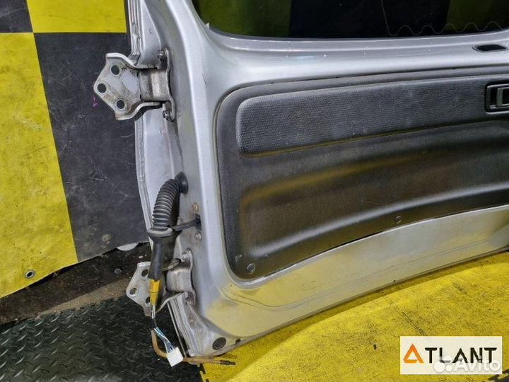 Дверь 5-я toyota funcargo