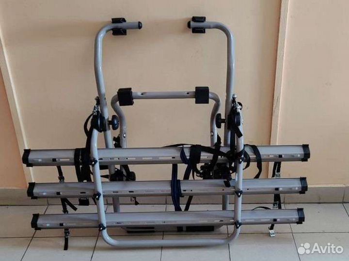 Велокрепление Peruzzo Padova для 3 вело на дверь