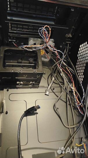 Корпус ThermaltakeArmor A30