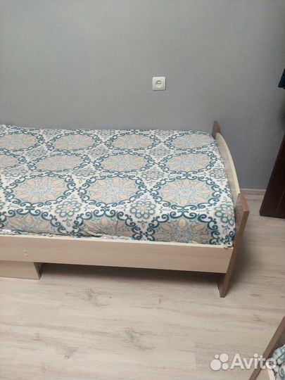 Кровать