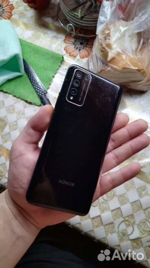 Honor 10x lite 4 128 обмен на айфон