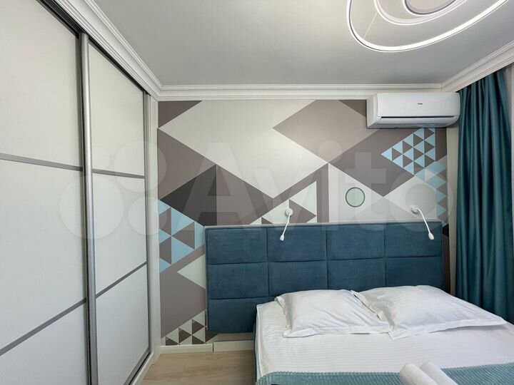 2-к. квартира, 65 м², 17/22 эт.