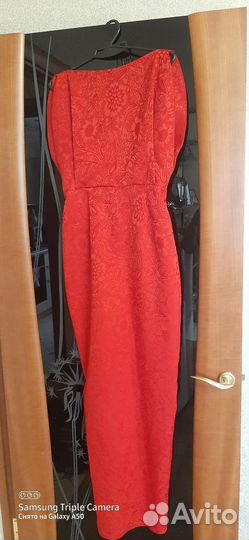 Вечернее платье