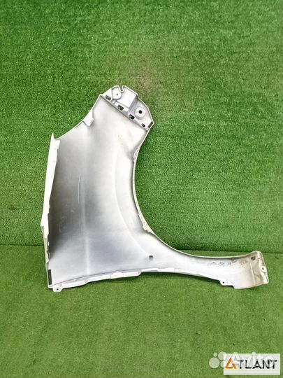 Крыло переднее левое daihatsu boon