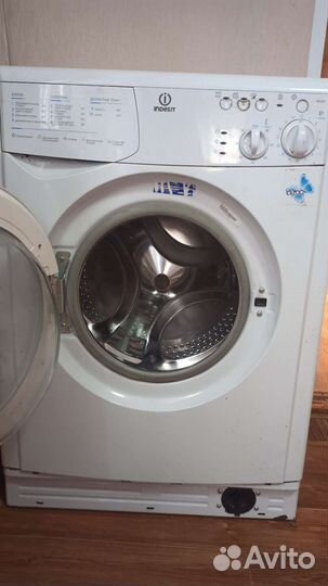 Стиральная машина бу indesit