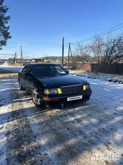 Toyota Crown 2.5 AT, 1992, битый, 367 000 км