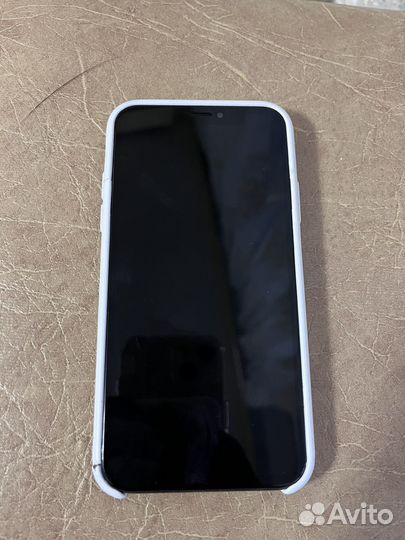 iPhone X, 64 ГБ