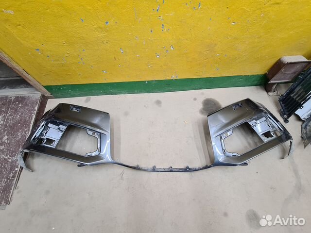 Бампер передний Audi Q7 4M