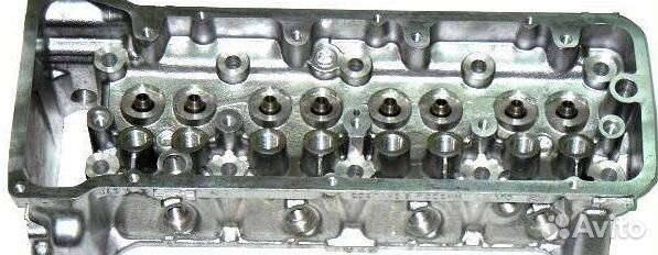 Головка блока гбц нива ваз 21213 с клапанами 13soc