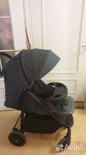 Прогулочная коляска rich family