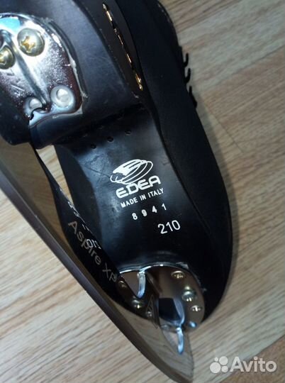Фигурные коньки edea 210 и 220