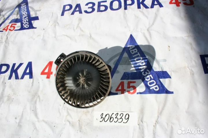 Моторчик отопителя для Suzuki Wagon R+ 2000-2008г