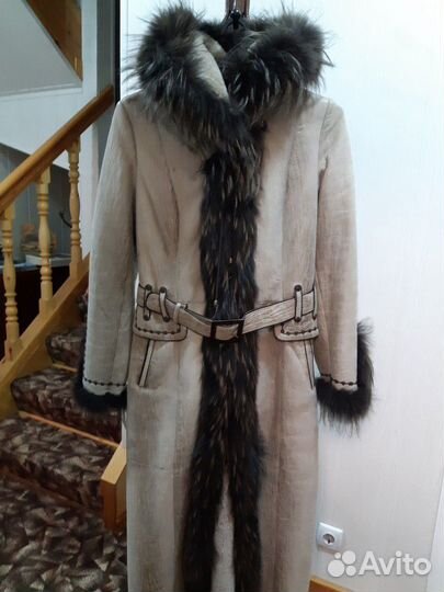 Продается дубленка