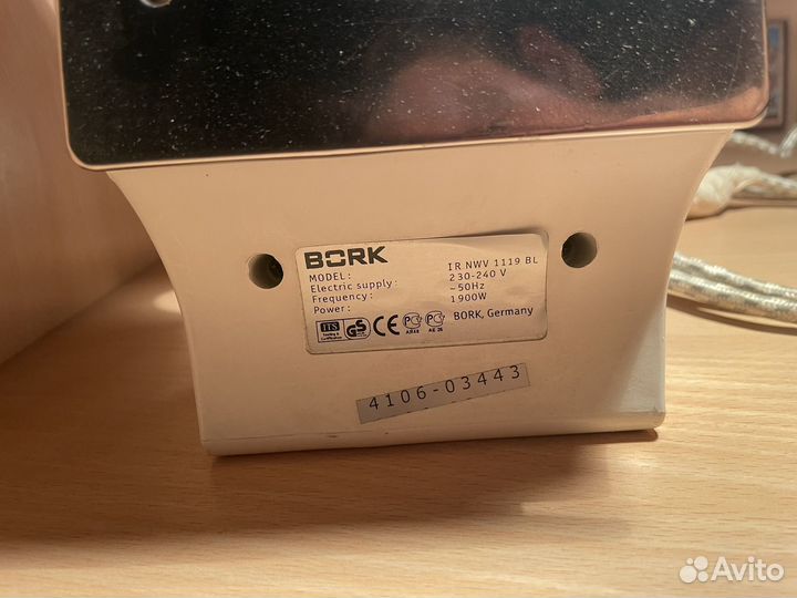 Утюг Bork IR NWV 1119 BL